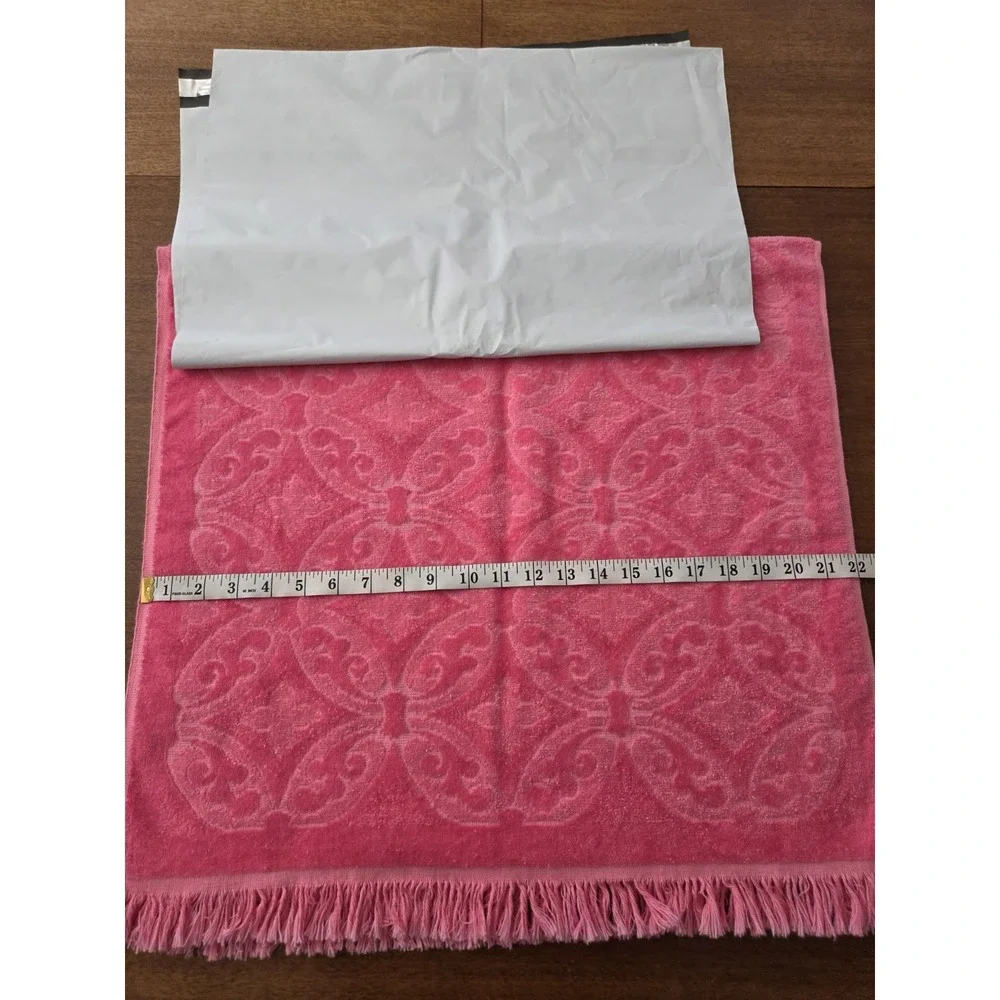 Vtg Fashion Manor Sculpted Bath Towels Set Pink Three Piece Medallion‎ Butterfly